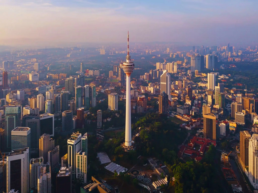Kuala Lumpur Tower from the city